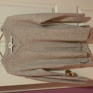 New w/out tags sweater A.N.A. petite medim